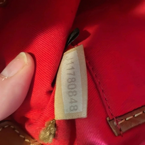 Seafoam green Dooney & Bourke 7x9 crossbody bag - Picture 4 of 7